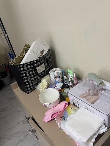 permanent qas nece edilir: Kosmetoloji/profesional dəri baxımı xidməti satılır Daxildir — 2