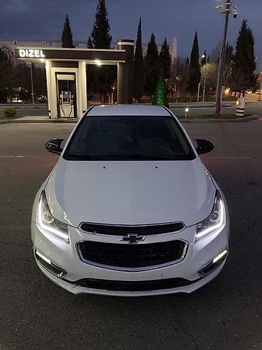 cruze difuzer: Chevrolet Cruze: 1.4 l | 2015 il 270000 km Sedan — 2