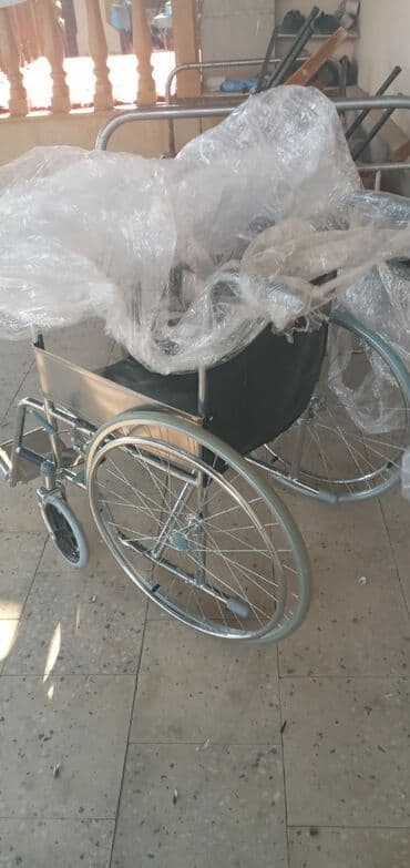 motorlu əlil arabaları: Cəmi 1 ay istifadə olunubMəhsul: Mexaniki əlil arabası Təsvir: - — 3