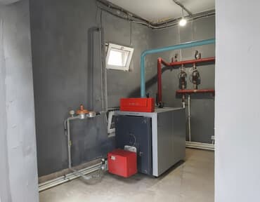 sud sağma aparatı: Almaniya istehsalı Visman buxar qazanı. Az işlənib — 1