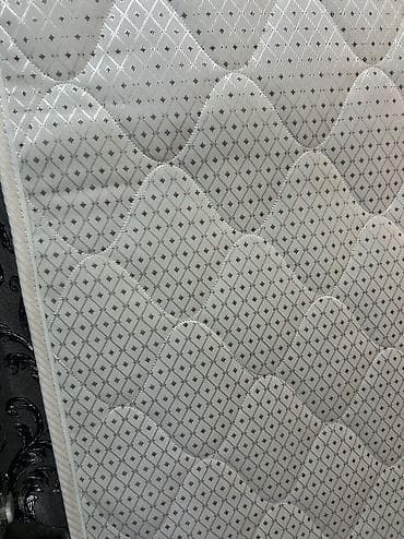 Bitkilər: Böyüklər üçün Yeni Döşək, Ödənişli çatdırılma — 4