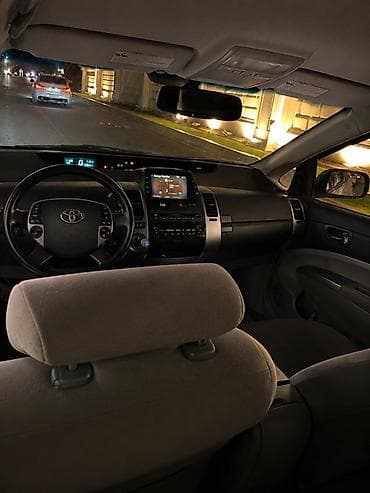 prius 20 kuza salon: Toyota Prius (2-ci nəsil) hibrid hetçbek - Gümüşü gövdə rəngi, qara — 6