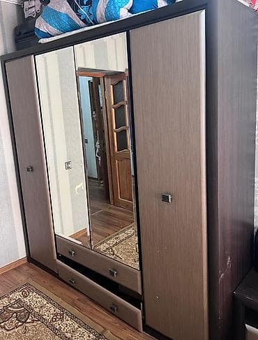2el dolablar: İşlənmiş, 4 qapılı, Siyirməli, Bej, Taxta, Açılan, Düz dolab — 1