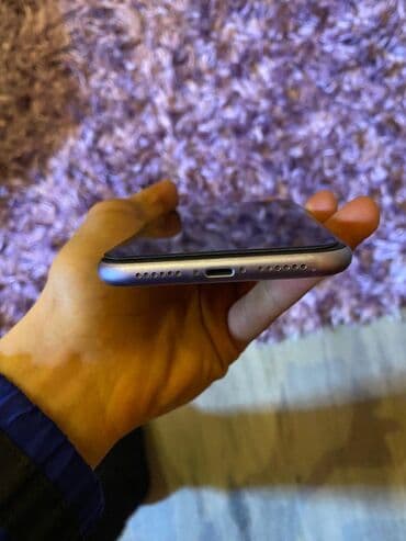 dubai iphone qiymetleri: IPhone 11, 64 GB, Face ID — 4