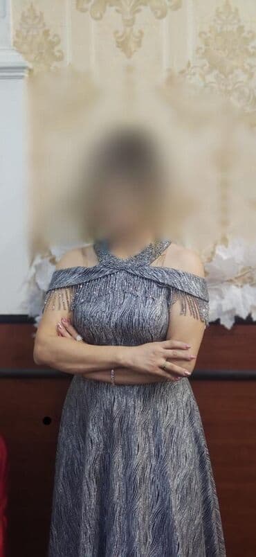 görünməz busqalter: Ziyafət donu, Maksi, XL — 1