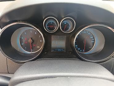 chery amulet a15: Changan CS35: 1.5 l | 2014 il 178000 km — 4