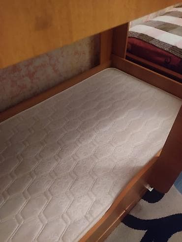 tək carpayı: Oğlan və qız üçün, Yeni, Çarpayı, Matras ilə, Siyirməsiz, Taxta — 3