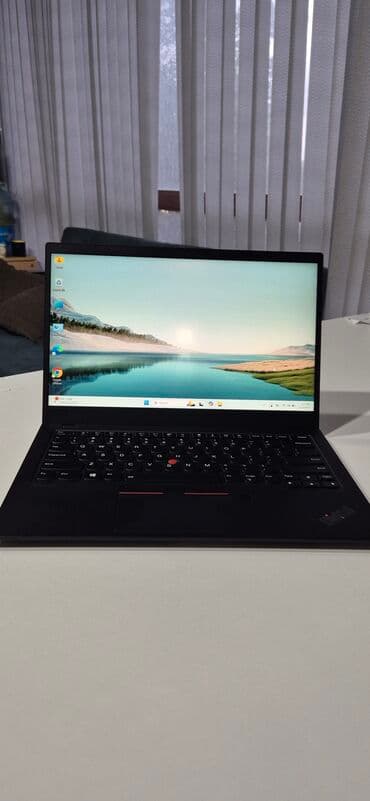 Настольные ПК и рабочие станции: Lenovo Thinkpad X1 Carbon Gen 7. Ekran – 14.00” Full HD (1920 x 1080) — 3