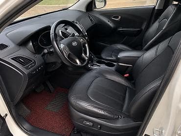 mazda 2: Hyundai ix35: 2.4 l | 2011 il Universal — 5