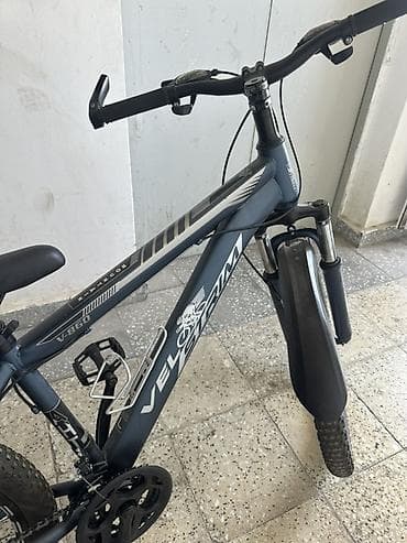 velosiped kameri: VeloStrim dağ velosipedi - Model: VeloStrim V-860 (gövdə üzərində — 2