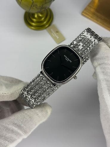 Yeni, Qol saatı, Patek Phillipe, rəng - Gümüşü