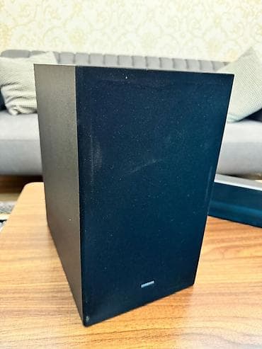 05 samsung: Samsung soundbar + subwoofer audio sistemi Xüsusiyyətlər: - 2.1 kanal — 3