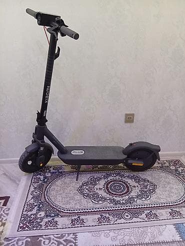 Elektrik nəqliyyatı: Elektrik skuter – Xiaomi (PLUS platforması) - Brend və model: Xiaomi — 3
