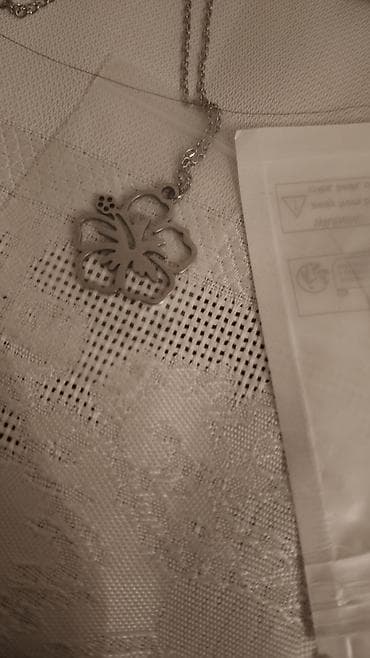 Ювелирные изделия: Zərif çiçək və kəpənək asqılı boyunbağılar dəsti - Material — 8