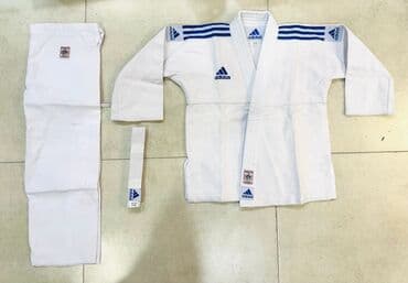 Cüdo kimano "adidas". Ölçuləri mövcuddur