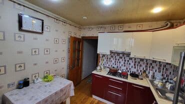 7 mkr kiraye kohne tikili: Bakı, 8-ci kilometr, 3 otaqlı, Köhnə tikili, m. Xalqlar Dostluğu, 80 kv. m — 10