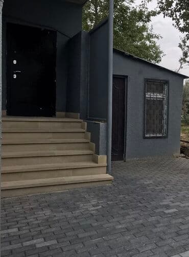 Mənzil kirayələyirəm: Badamdarda kirayə ev verilir 2 otaqlıdır. Mərkəzi istilik sistemi var — 3