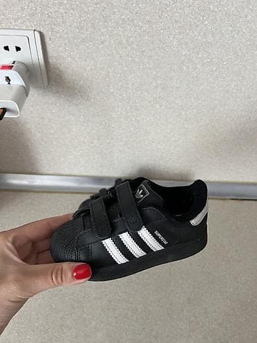 Rəng - Qara Krossovkalar, Adidas, Ölçü: 25, Uniseks — 2
