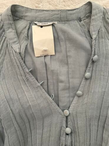 сони на прокат: Коктейльное платье, Миди, Guess, S — 1