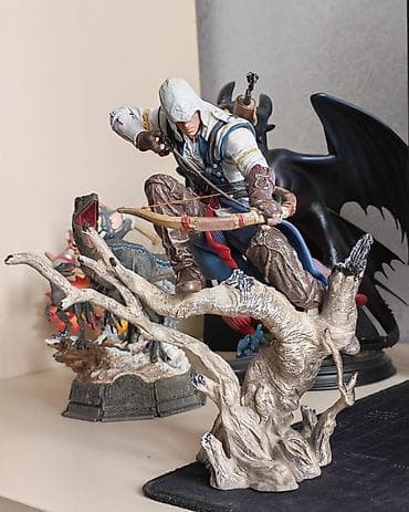 Фигура, цвет - Белый