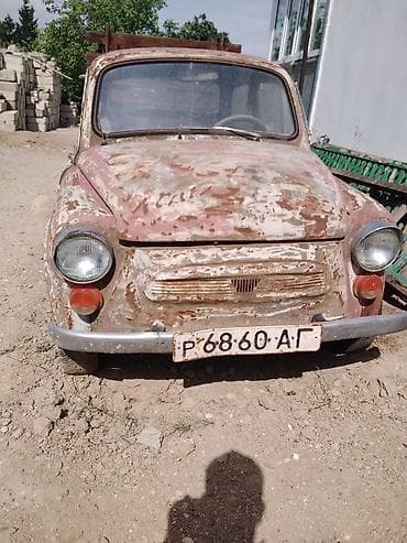 Klassik sovet mikroavtomobili – ZAZ Zaporozhets (təxmini ZAZ‑965