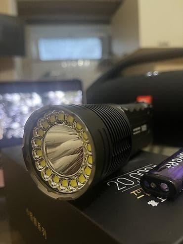 NITECORE TM20K fənər - İşıq axını: 20,000 lümen (qutuda qeyd olunub) — 2
