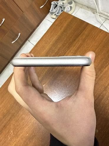 irshad iphone 11: IPhone 11, 64 GB, Ağ, Face ID — 8