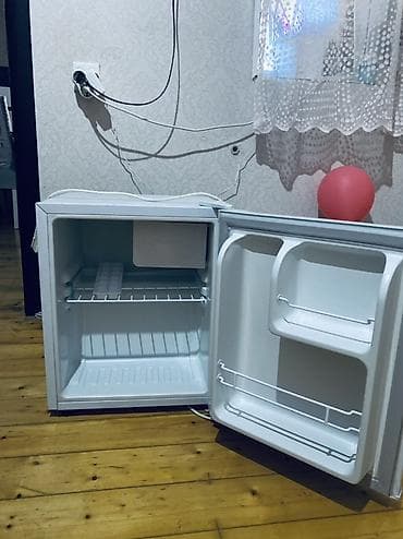 pitminutka satisi: Mini Fischer Soyuducu Satılır, rəng - Ağ — 2