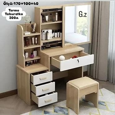 Açılmayan, Dördbucaq masa