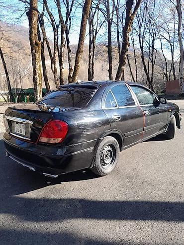 lizinq satilan avtomobiller: Nissan Sunny: 1.3 l | 2026 il Sedan — 4