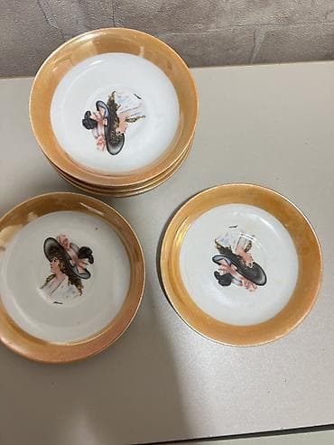 Boşqablar, rəng - Qızılı, Farfor