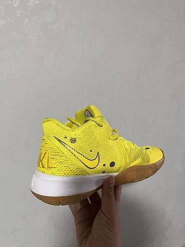 Krasofkalar və idman ayaqqabıları: Nike Kyrie 5 “SpongeBob SquarePants” – sarı rəngli basketbol — 2