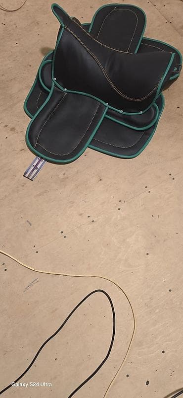 qarabağ atı: At üstünə yəhər – universal model - Material: qara süni dəri, möhkəm — 2