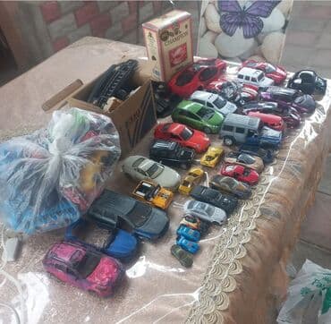 Musiqi alətləri: Salam maşınların çoxunun detalları var. Ehtiyyat hissələri və.s var — 1