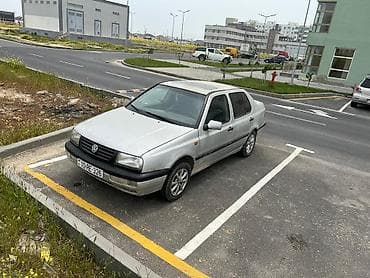 volkswagen com: Volkswagen Vento: 1.8 л | 1992 г. Седан — 2