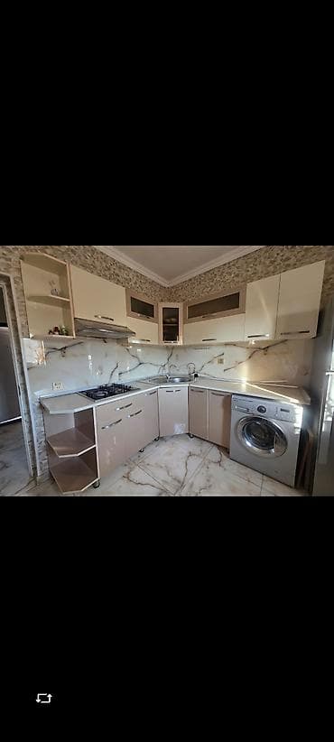 Ev və bağ: *190azn* Mətbəx mebeli. Ölçü 2 10*2.20sm. Uzerinde moyka — 1