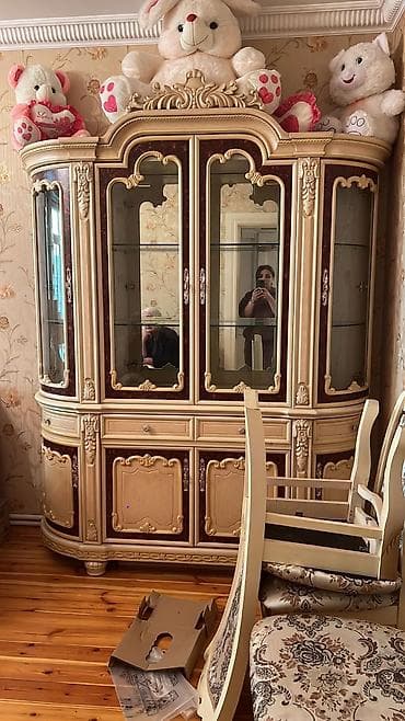 ütü masasi: Qonaq otağı üçün, 4 stul — 3