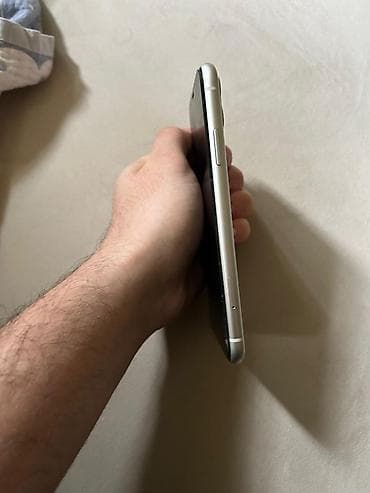 IPhone 11, Ağ, Face ID