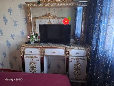 ТВ стенды: Двуспальная кровать, Шкаф — 2