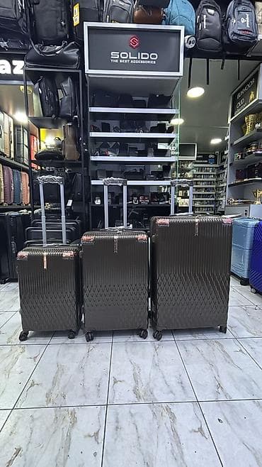 camadan: Sərt gövdəli səyahət çamadan dəsti – 3 ölçü - Material: yüngül və — 1