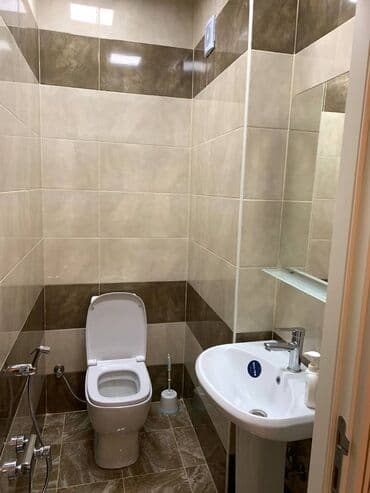 naximovda satilan evler: Sumqayıt şəhəri,Bulvar küçəsi, Krstalda dəniz panaramalı əşyalı 3 otaq — 6