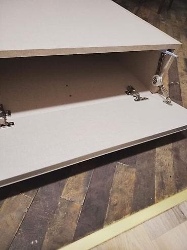 Mebel: Yeni, Düz TV altlığı, Polkasız, Laminat — 3