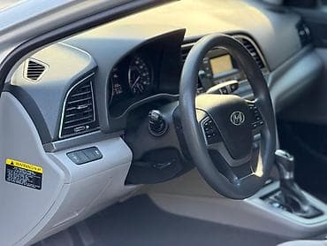 hyundai i30 dizel: Hyundai Elantra: 2 l | 2017 il Sedan — 6