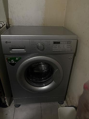 sag qulaqda ses: LG paltaryuyan maşın – ön yükləməli, gümüşü rəng. - Direct Drive — 1