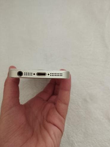 iphone adapter: IPhone 5s, 32 GB, Barmaq izi — 3