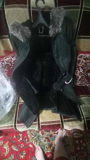 nude ten: Qadın üçün qışlıq üst geyimi – uzun quzu dərisi tipli palto - Rəng — 3