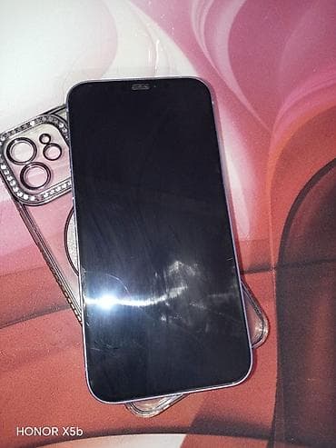 kondisioner sekilleri: IPhone 12, Göy, Face ID — 2