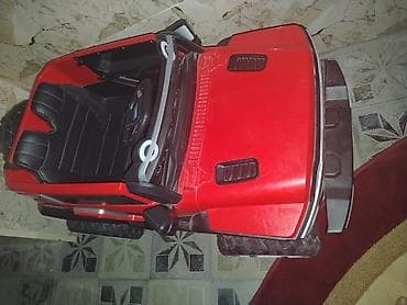 deri plas: Uşaq üçün elektrikli off-road maşın - Rəng: qırmızı, “4x4 Off Road” — 4