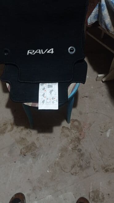 toyota carola: Avtomobil üçün ayaqaltı, Parça, tekstil, Toyota — 3