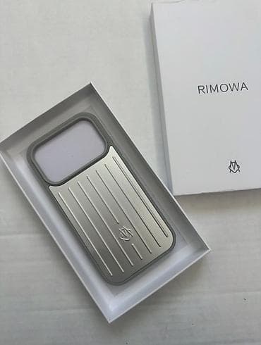 TƏCİLİ SATILIR ORİGİNALDI ORİGİNAL RIMOWA iPhone 17 Pro Keysi